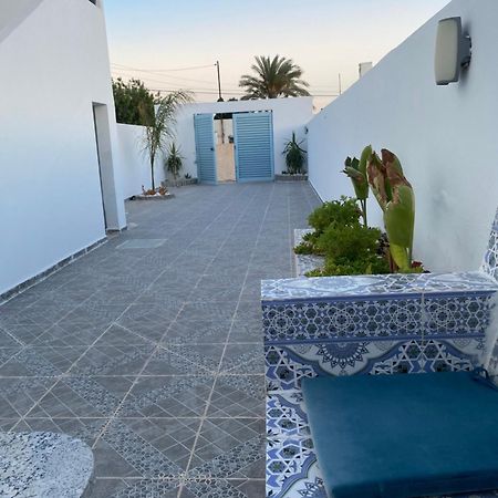Studio Rouge Cosy A Dar Lili Djerba Мезрая Экстерьер фото